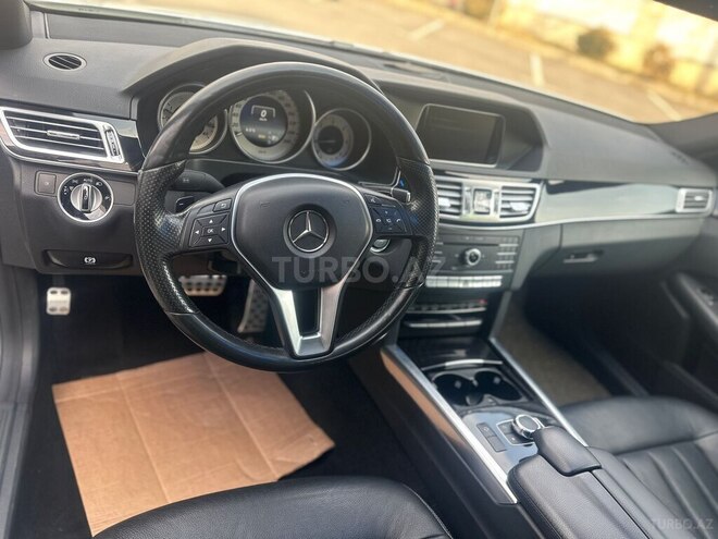 Mercedes E 220 d 4MATIC 2015, 163,000 km - 2.2 l - Bakı
