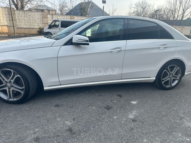 Mercedes E 220 d 4MATIC 2015, 163,000 km - 2.2 l - Bakı