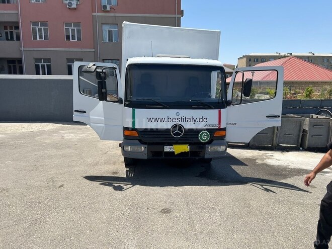 Mercedes Atego 815 2000, 843,000 km - 4.3 l - Sumqayıt