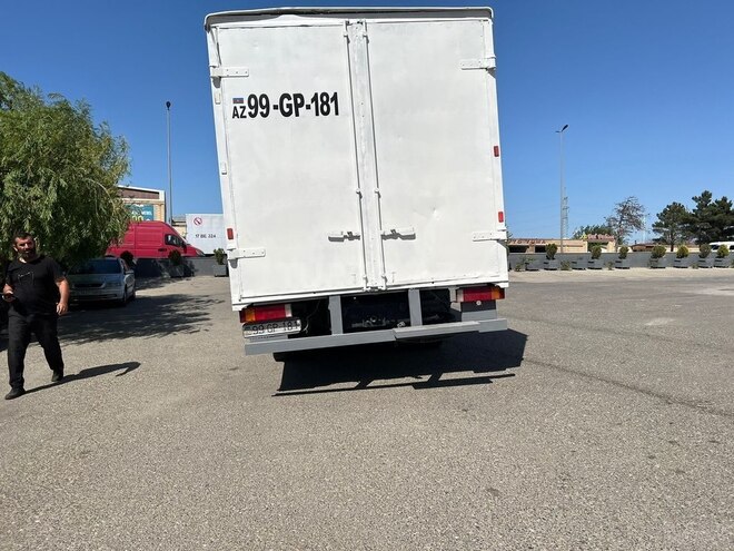 Mercedes Atego 815 2000, 843,000 km - 4.3 l - Sumqayıt