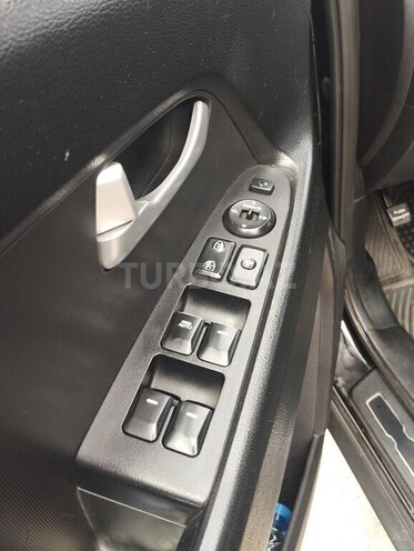 Kia Sportage 2011, 168,000 km - 2.4 l - Bakı