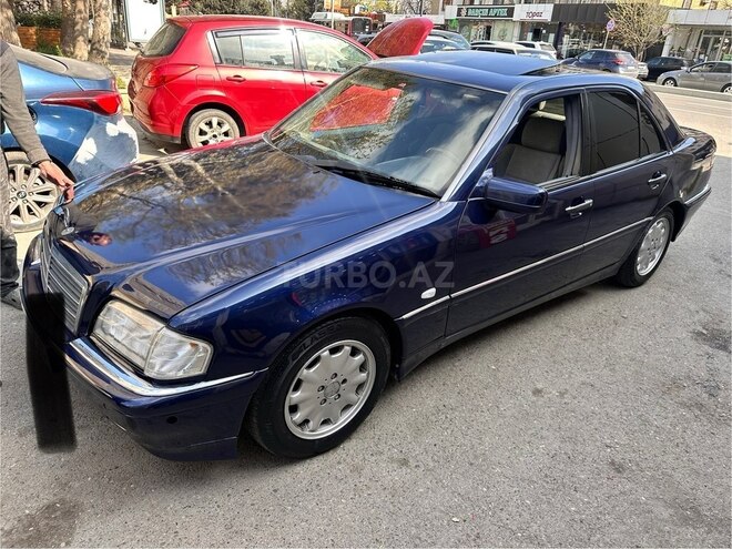 Mercedes C 240 1998, 290,000 km - 2.4 л - Bakı