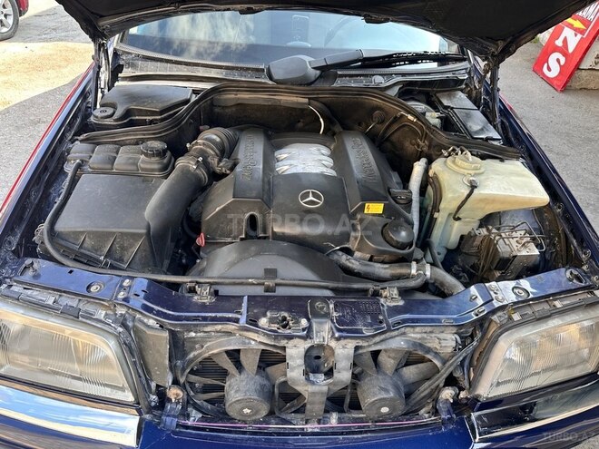 Mercedes C 240 1998, 290,000 km - 2.4 л - Bakı