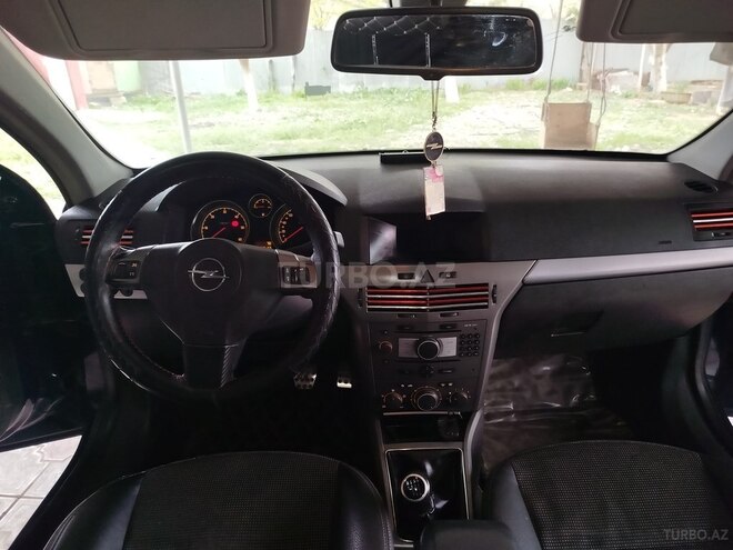 Opel Astra 2006, 344,000 km - 1.3 l - Füzuli