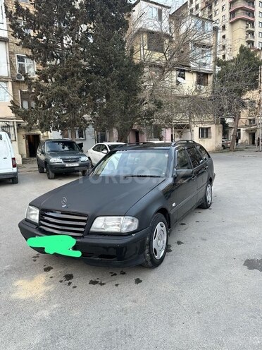 Mercedes C 200 2000, 288,000 km - 2.0 л - Bakı