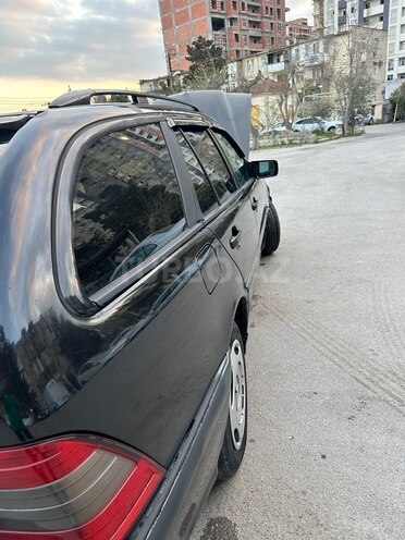 Mercedes C 200 2000, 288,000 km - 2.0 л - Bakı