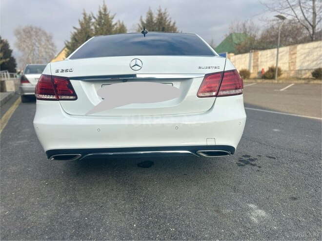 Mercedes E 220 d 4MATIC 2015, 163,000 km - 2.2 l - Bakı