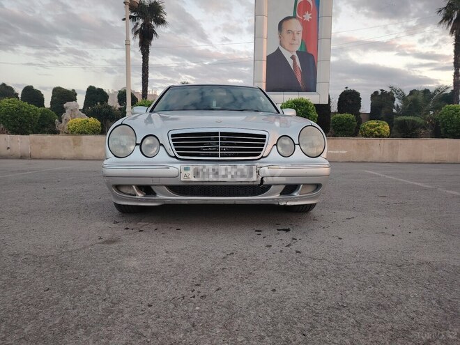Mercedes E 200 d 1999, 490,662 km - 2.0 l - Bərdə