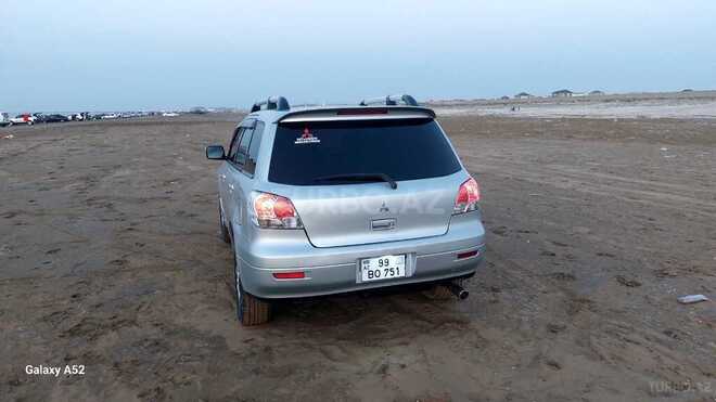 Mitsubishi Airtrek 2001, 255,000 km - 2.4 л - Bakı
