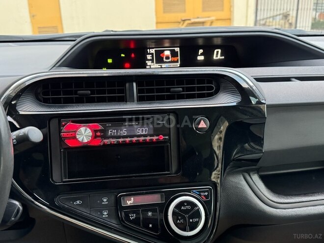 Toyota Aqua 2019, 58,100 km - 1.5 л - Bakı