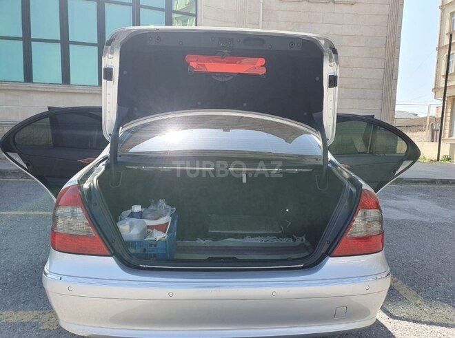 Mercedes E 220 d 2007, 273,000 km - 2.2 л - Bakı