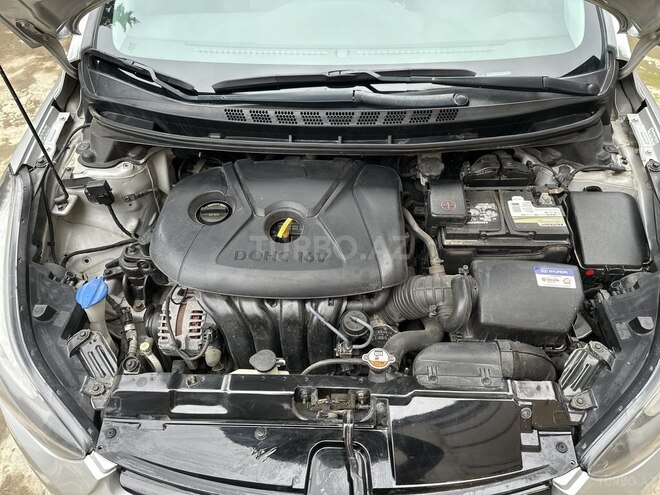 Hyundai Elantra 2014, 204,000 km - 1.8 л - Bakı
