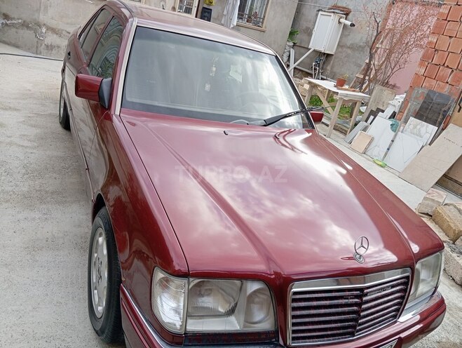 Mercedes E 220 1995, 326,480 km - 2.2 l - Xırdalan