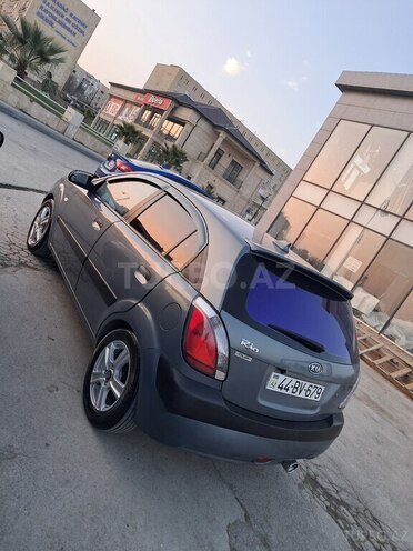 Kia Rio 2008, 240,000 km - 1.4 l - Bakı
