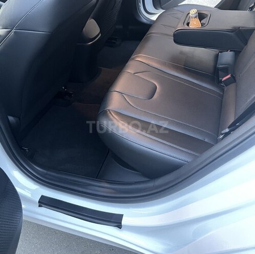 Hyundai Elantra 2023, 19,518 km - 1.6 l - Bakı