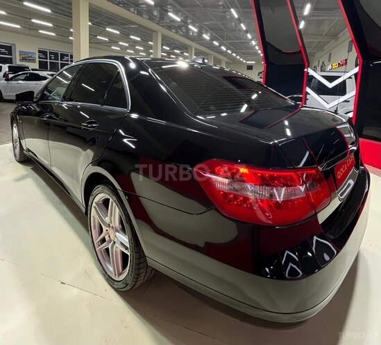 Mercedes E 220 d 2009, 288,008 km - 2.2 l - Sumqayıt