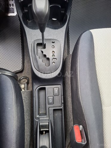 Toyota Vitz 2011, 172,023 km - 1.3 l - Bakı