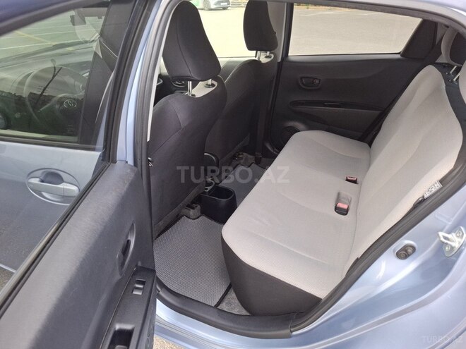 Toyota Vitz 2011, 172,023 km - 1.3 l - Bakı