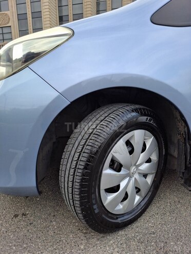 Toyota Vitz 2011, 172,023 km - 1.3 l - Bakı