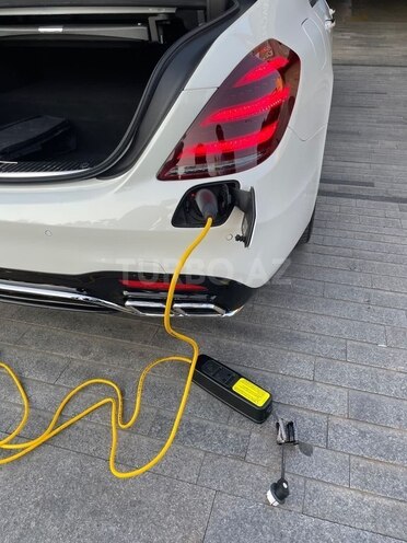 Mercedes  2017, 138,000 km - 3.0 l - Bakı