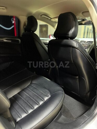 Ford Fusion (North America) 2019, 201,176 km - 1.5 l - Sumqayıt
