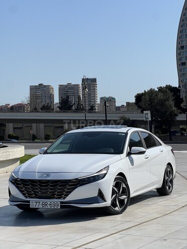 Hyundai Elantra 2023, 19,518 km - 1.6 l - Bakı