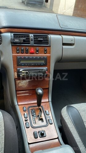 Mercedes E 240 1998, 500,000 km - 2.4 l - Bakı