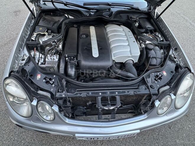 Mercedes E 270 2002, 522,000 km - 2.7 l - Bakı