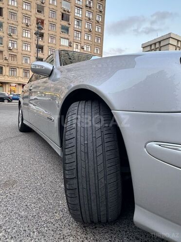 Mercedes E 270 2002, 522,000 km - 2.7 l - Bakı