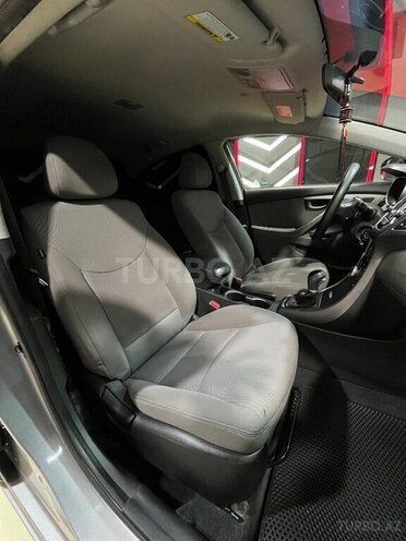 Hyundai Elantra 2013, 193,121 km - 1.8 л - Sumqayıt