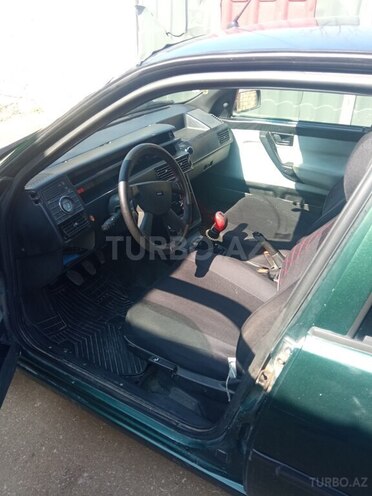 Fiat  1995, 135,000 km - 1.6 l - Bakı