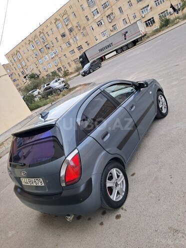 Kia Rio 2008, 240,000 km - 1.4 l - Bakı