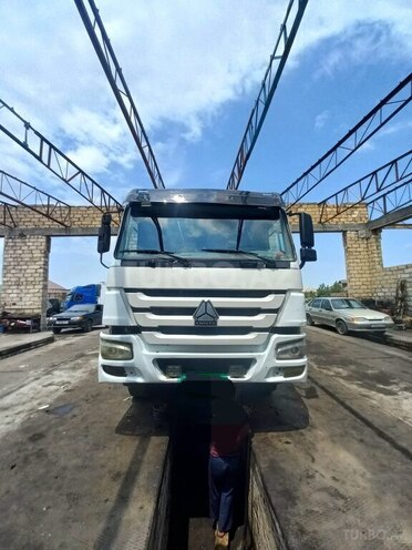 HOWO Sinotruk 2013, 120,000 km - 9.5 l - Gəncə