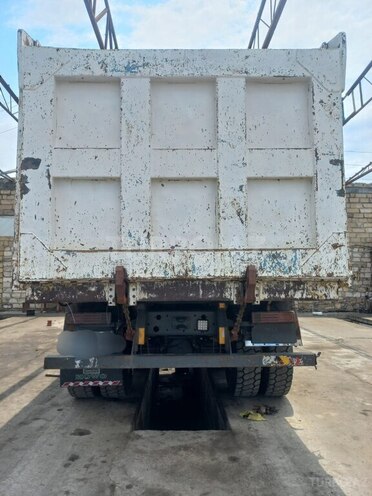 HOWO Sinotruk 2013, 120,000 km - 9.5 l - Gəncə