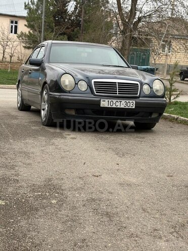Mercedes E 240 1998, 450,000 km - 2.4 l - Bakı