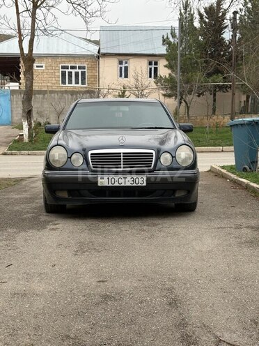 Mercedes E 240 1998, 450,000 km - 2.4 l - Bakı