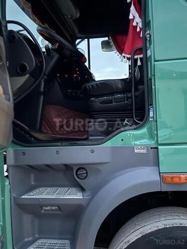 DAF 105 XF 2012, 986,000 km - 13.0 l - Bakı