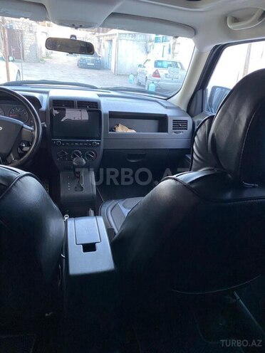 Jeep Patriot 2008, 267,500 km - 2.4 l - Bakı