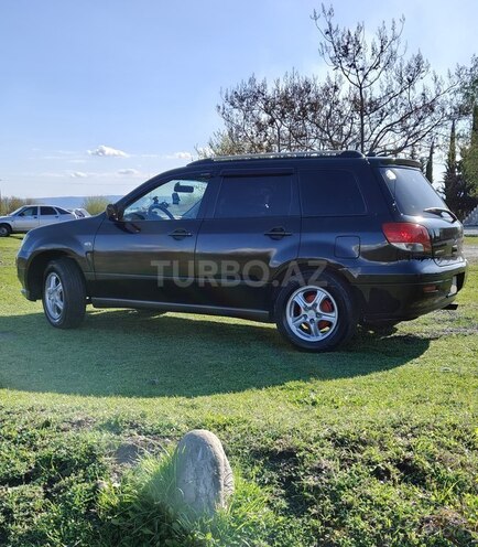 Mitsubishi Airtrek 2003, 232,000 km - 2.0 l - Zaqatala