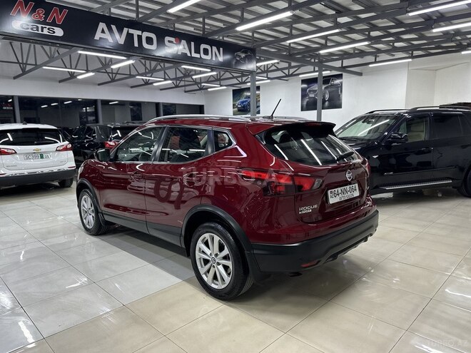 Nissan Rogue-6