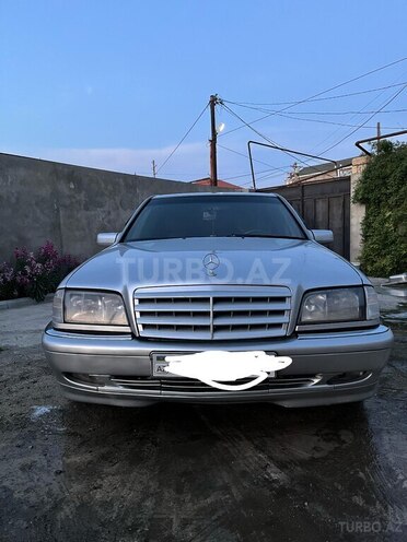 Mercedes C 230 2000, 452,000 km - 2.3 л - Sumqayıt