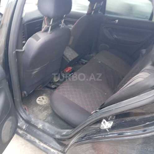 Volkswagen Golf 2004, 255,000 km - 1.8 l - Bakı