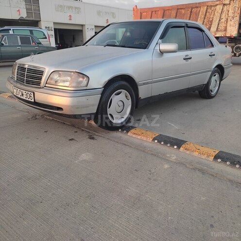 Mercedes C 200 1995, 565,000 km - 2.0 l - Bakı