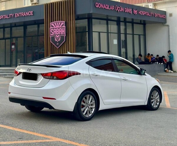 Hyundai Elantra 2014, 124,550 km - 1.8 л - Bakı