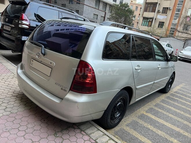 Toyota Corolla 2004, 390,000 km - 1.4 l - Bakı