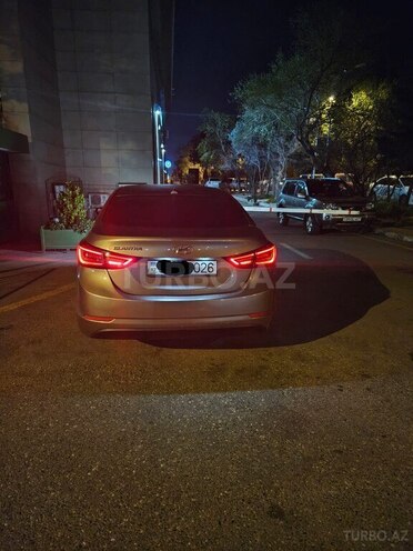 Hyundai Elantra 2015, 217,261 km - 1.8 l - Bakı