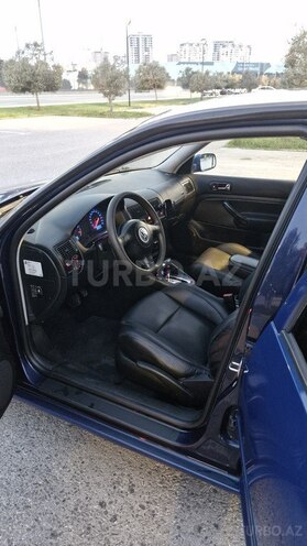 Volkswagen Golf 2002, 280,000 km - 2.0 л - Bakı