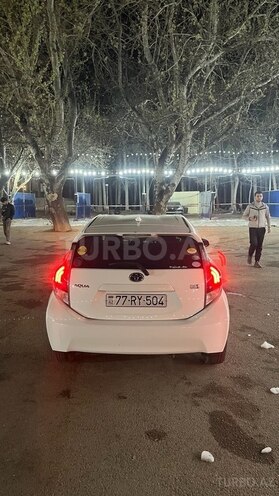 Toyota Aqua 2015, 165,000 km - 1.5 l - Bakı