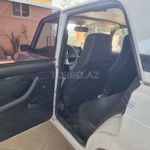 LADA (VAZ) 2107 2006, 40,000 km - 1.5 l - Salyan