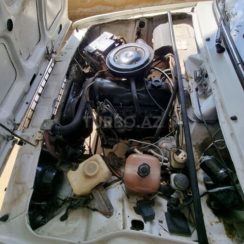LADA (VAZ) 2107 2006, 40,000 km - 1.5 l - Salyan